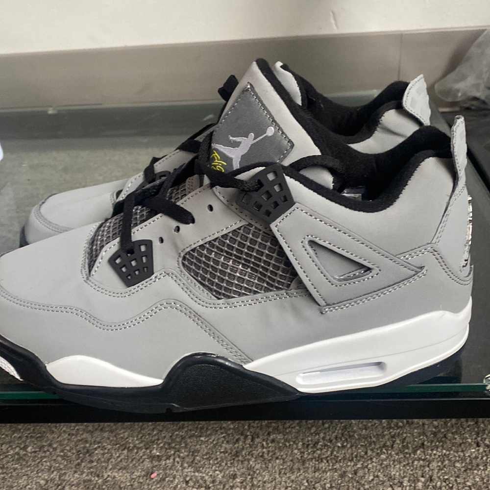 Air Jordan